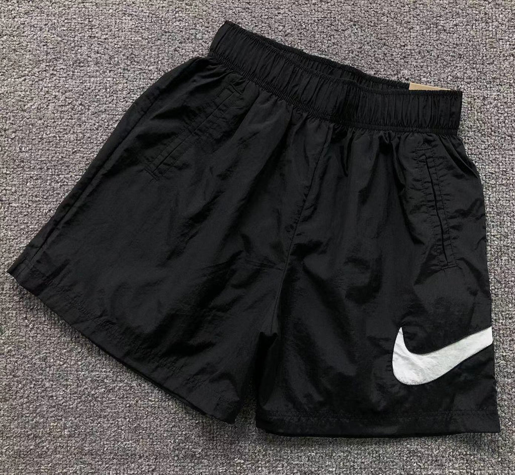 SHORTS NIKE BASICO